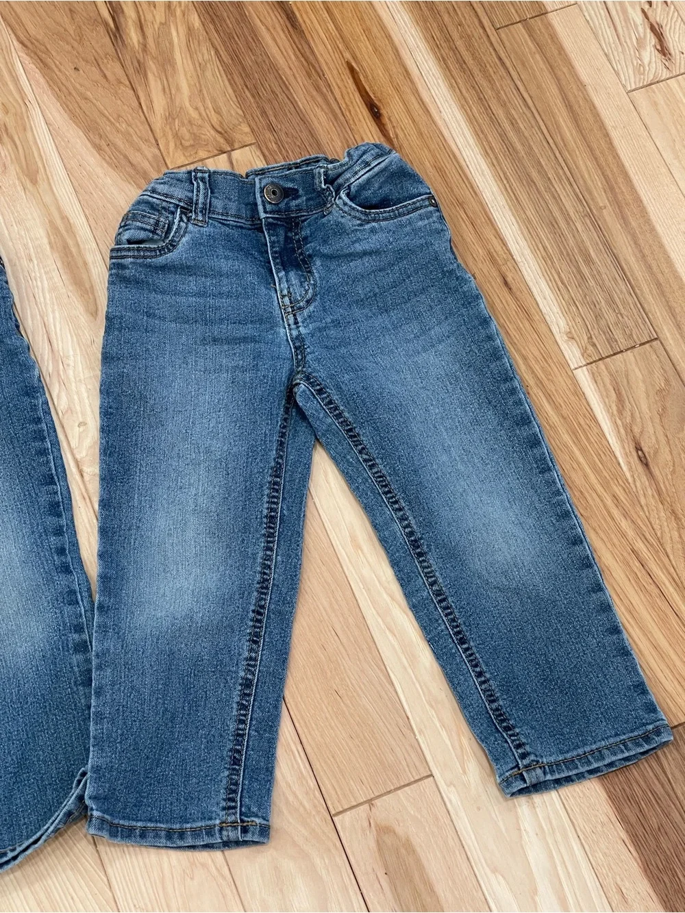 3 pairs of B’gosh classic 3T jeans